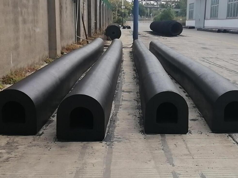 Tonly'den Deniz Güvenliği Çözümleri: Square Type Rubber Fender, UHMWPE Marine Fender ve DO Type Rubber Fender