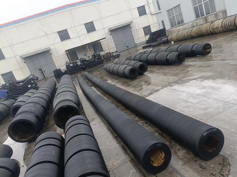 Tonly silindirik rıhtım fenderlerinde düşük reaksiyon kuvveti ve enerji emiliminin gösterimi