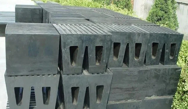 Romorkör ve Tekne Kauçuk Tamponlarının Gücünü Ortaya Çıkarmak